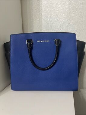 MICHAEL KORS Blue and Black Saffiano Satchel